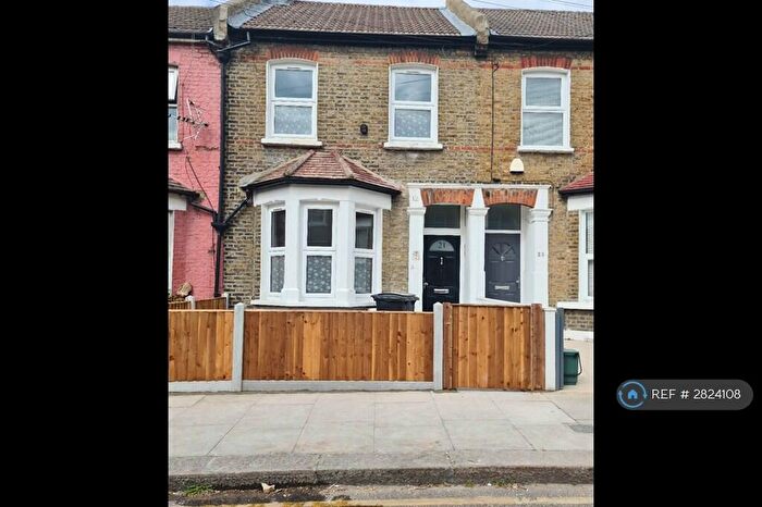 4 Bedroom Terraced House To Rent In Ranelagh Road, London, N22