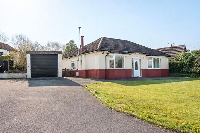 2 Bedroom Detached Bungalow For Sale In Mavis Avenue, Cookridge, LS16