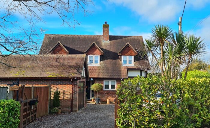 4 Bedroom Detached House For Sale In The Laurels, Old Lyndhurst Road, Cadnam, Southampton, SO40