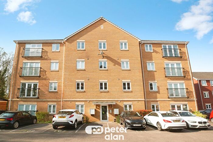 2 Bedroom Flat For Sale In Wyncliffe Gardens, Cardiff, CF23