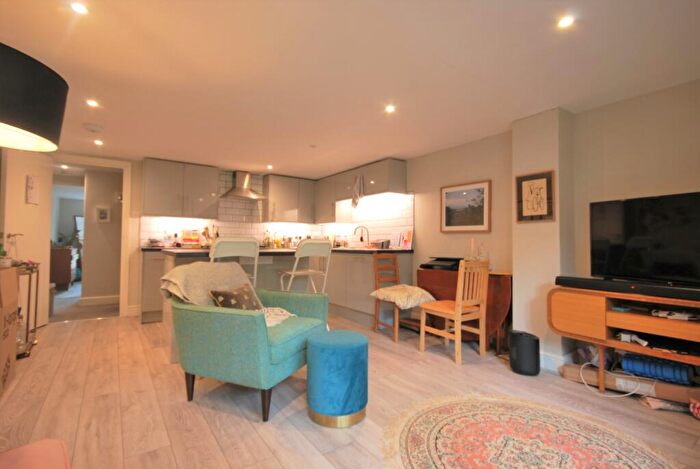 1 Bedroom Flat To Rent In Lordship Lane East Dulwich, SE22