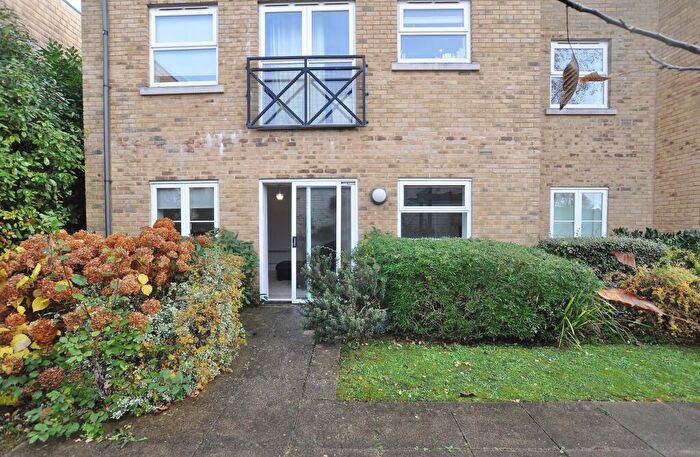 1 Bedroom Flat For Sale In Johnson Place, Walsworth Road, Hitchin, SG4