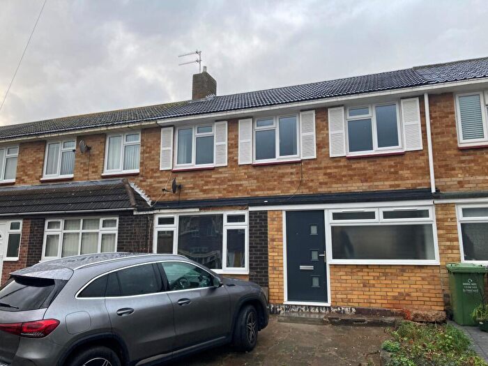 3 Bedroom House To Rent In Kingswood, Basildon, SS16