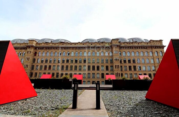 1 Bedroom Apartment To Rent In Velvet Mill, Lister Mills, Lilycroft Road, BD9