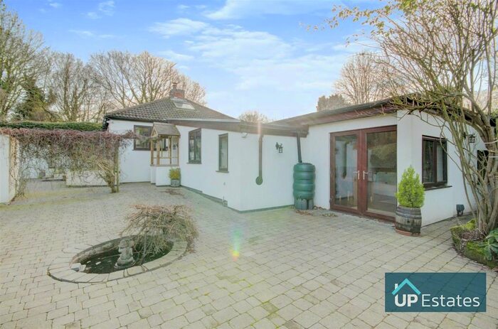 3 Bedroom Detached House For Sale In Little Oaks, Meriden Road, Fillongley, Coventry, CV7