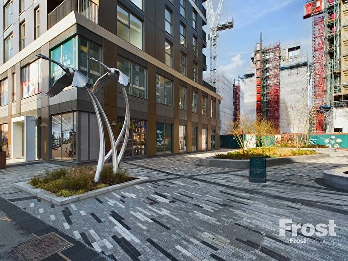 1 Bedroom Flat To Rent In Eden Grove, Staines-Upon-Thames, Surrey, TW18