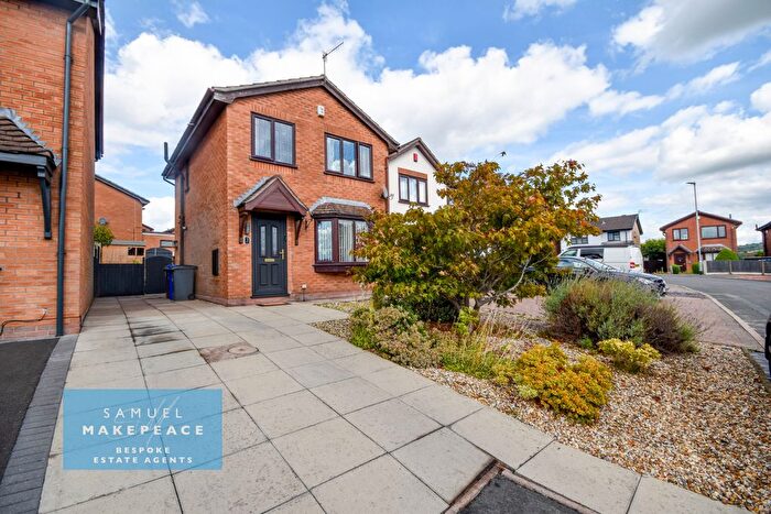 3 Bedroom Detached House For Sale In Smallwood Grove, Birches Head, Stoke-On-Trent, ST1