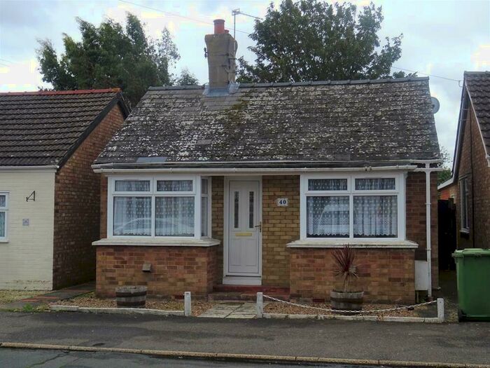 2 Bedroom Detached Bungalow To Rent In Highfield Road, March, PE15