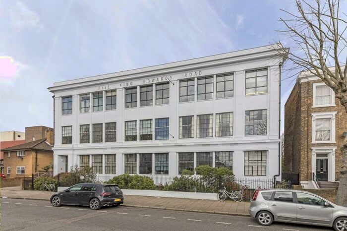 2 Bedroom Flat To Rent In King Edward's Road, London Fields, E9