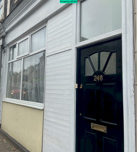 2 Bedroom Ground Flat To Rent In Church Road, St. George, Bristol, BS5