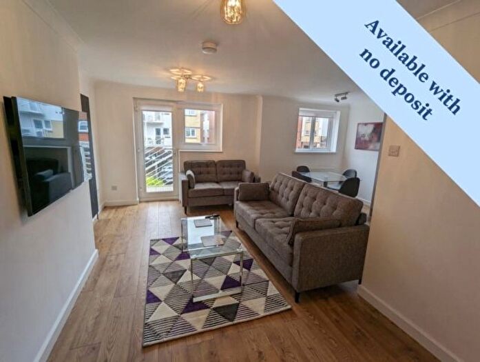 2 Bedroom Maisonette To Rent In Chelhydra Walk, Maritime Quarter, Swansea Marina, SA1