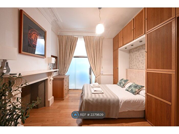 1 Bedroom Flat To Rent In Marloes Road, London, W8