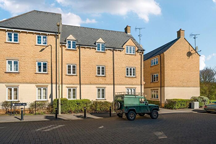 2 Bedroom Apartment To Rent In Harvest Way, Witney, OX28