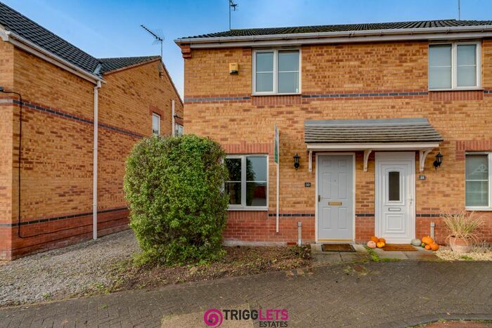 2 Bedroom Semi-Detached House To Rent In Hart Hills, Hemingfield, Barnsley, S73