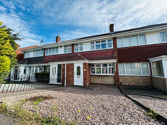 3 Bedroom Terraced House For Sale In Blakeley Walk, Netherton, DY2