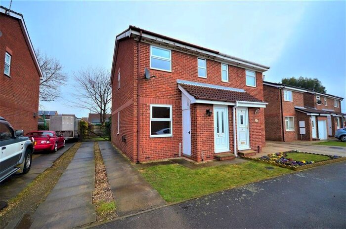 2 Bedroom Semi-Detached House To Rent In Peppermint Way, Selby, YO8