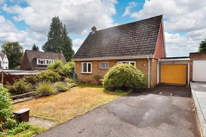 3 Bedroom Detached House For Sale In Pine Crescent, Chandler's Ford, SO53