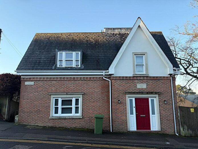 3 Bedroom Flat To Rent In South Park, Sevenoaks, Kent, TN13