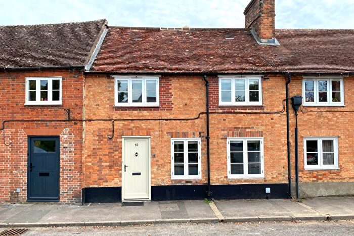 3 Bedroom Terraced House For Sale In Church Street, Great Bedwyn, Marlborough, SN8
