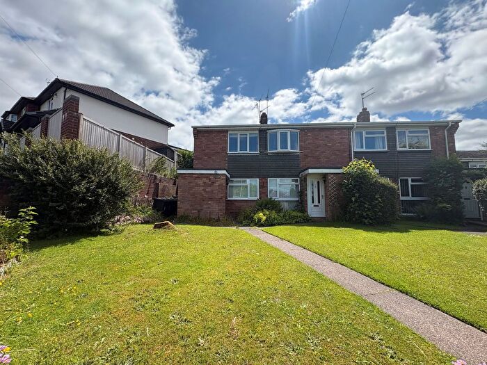 2 Bedroom Flat To Rent In Catholic Lane, Dudley, DY3