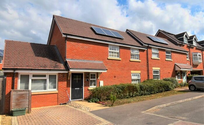 3 Bedroom Semi-Detached House To Rent In Poulter Place, Church Crookham, Fleet, GU52