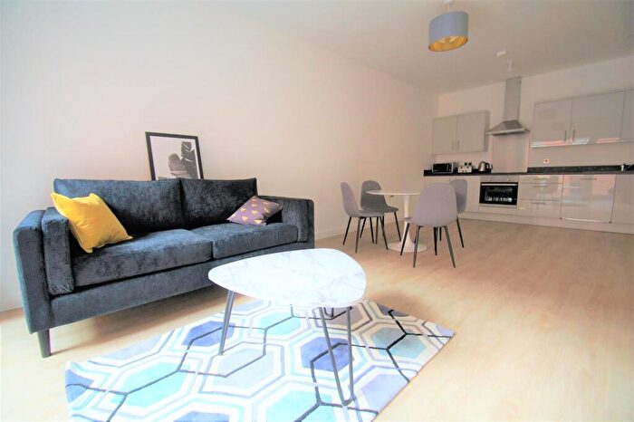 2 Bedroom Apartment To Rent In The Loom At Vulcan Mill, M4