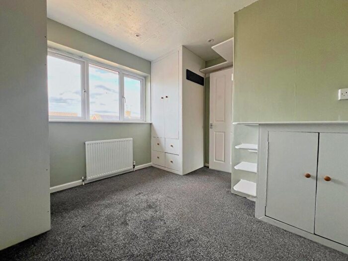 3 Bedroom Semi-Detached House For Sale In Worthing Road, Corby, NN18