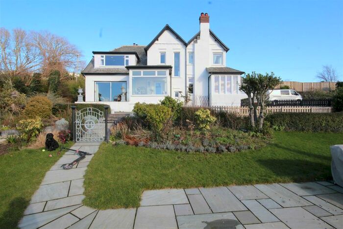 6 Bedroom Detached House For Sale In Hafodty Lane, Colwyn Bay, LL28