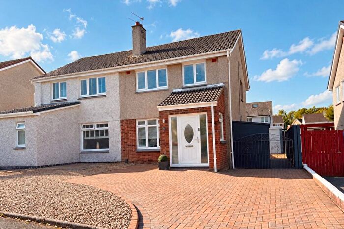 3 Bedroom Semi-Detached House For Sale In Gordon Terrace, Blantyre, Glasgow, G72
