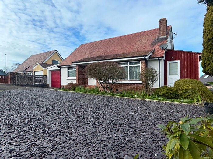 4 Bedroom Detached House For Sale In Tanyfron Lane, Aberystwyth, SY23