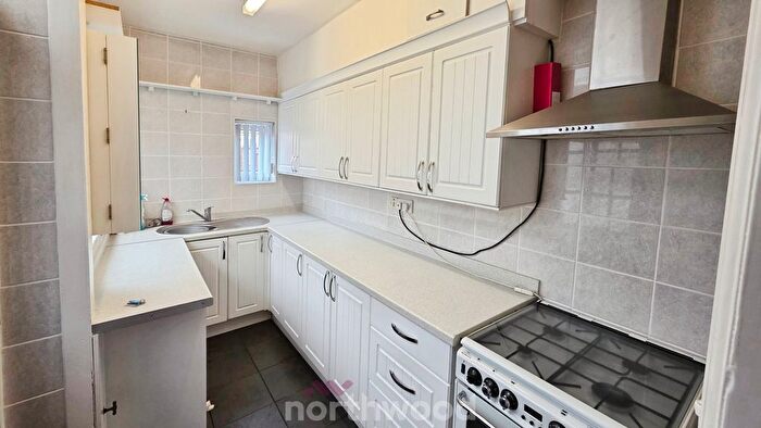2 Bedroom Terraced House For Sale In Wrightson Avenue, Warmsworth, Doncaster, DN4