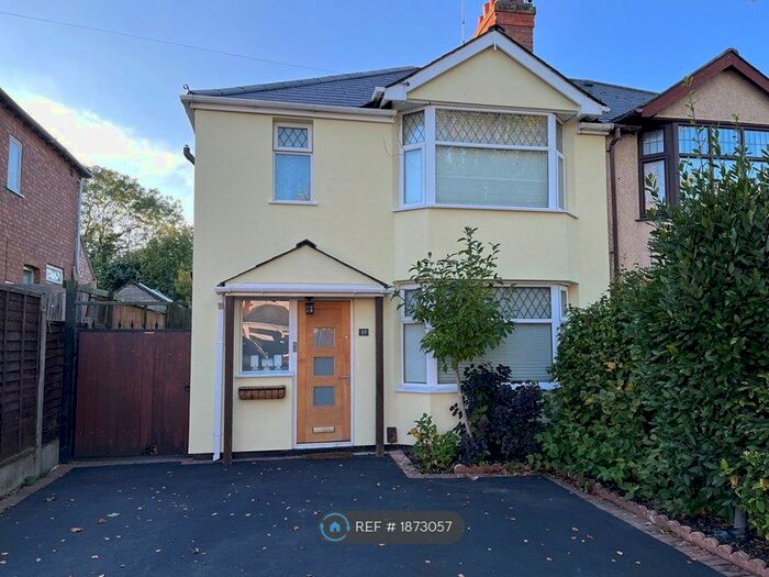 3 Bedroom Semi-Detached House To Rent In Kingsley Avenue, Rugby, CV21