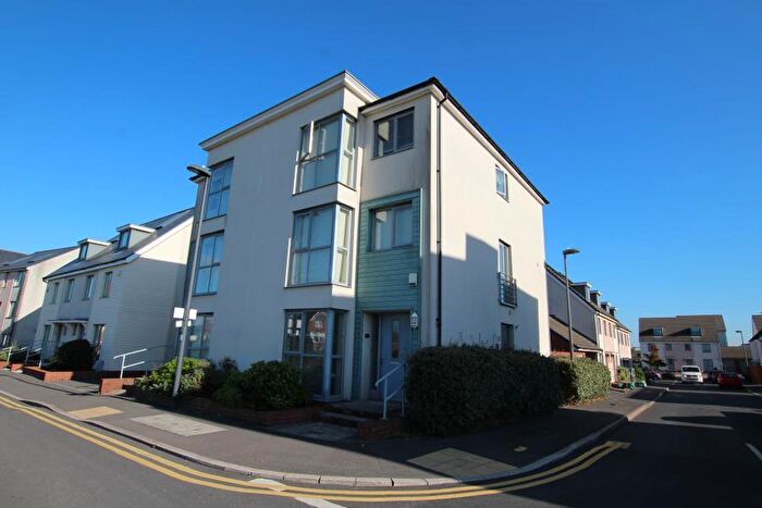 6 Bedroom Terraced House To Rent In Long Down Avenue - Cheswick Village, BS16