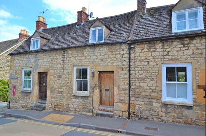 2 Bedroom Cottage To Rent In Hailes Street, Winchcombe, GL54