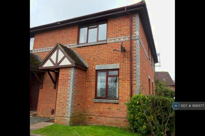 1 Bedroom End Of Terrace House To Rent In Ladygrove Drive, Guildford, GU4