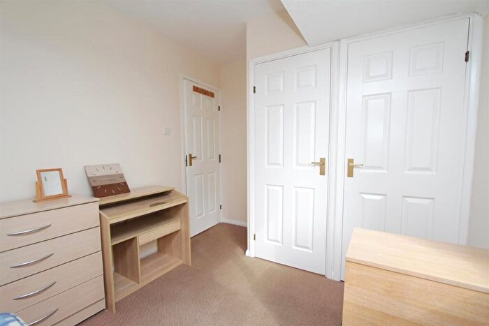 2 Bedroom Apartment To Rent In Goosander Court, Colindale, London, NW9
