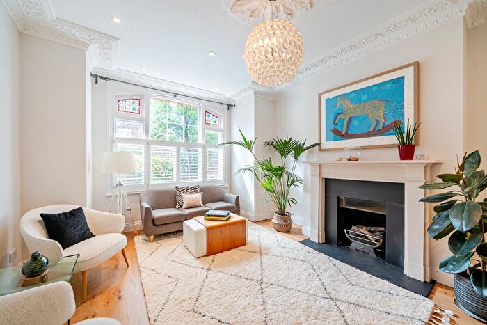 4 Bedroom Flat To Rent In Hurlingham Business Park, Sulivan Road, London, SW6