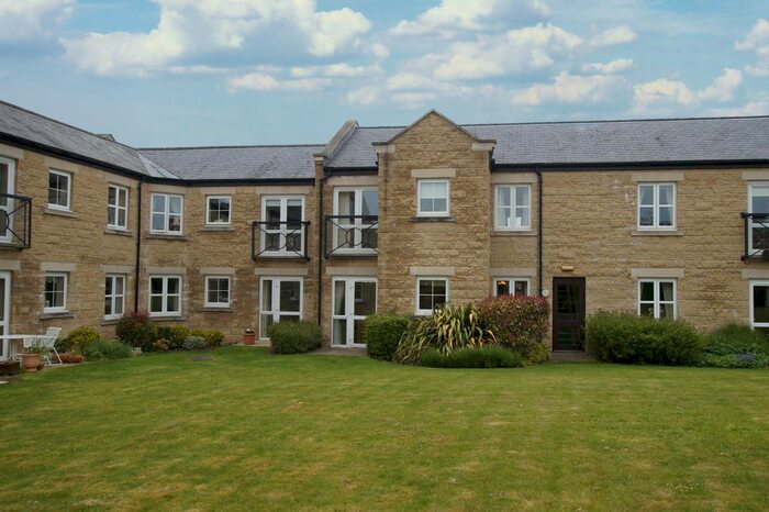1 Bedroom Flat To Rent In Castle Howard Road, Malton, YO17