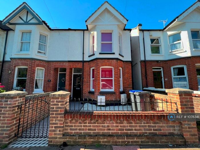 3 Bedroom Semi-Detached House To Rent In Southfield Road, Worthing, BN14