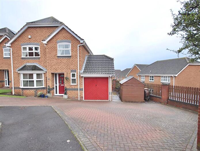 4 Bedroom Detached House For Sale In Wishart Way, Chippenham, SN15