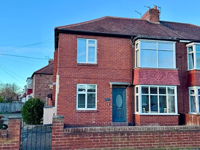 2 Bedroom Apartment To Rent In Fairfield Drive, Whitley Bay, NE25