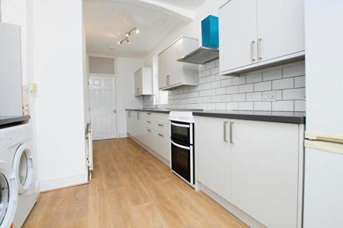 4 Bedroom House To Rent In Keys Avenue, Bristol, BS7