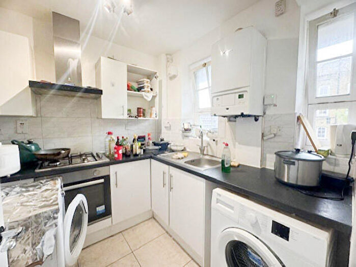 4 Bedroom Terraced House To Rent In Arrowsmith House, Tyers Street, London, SE11