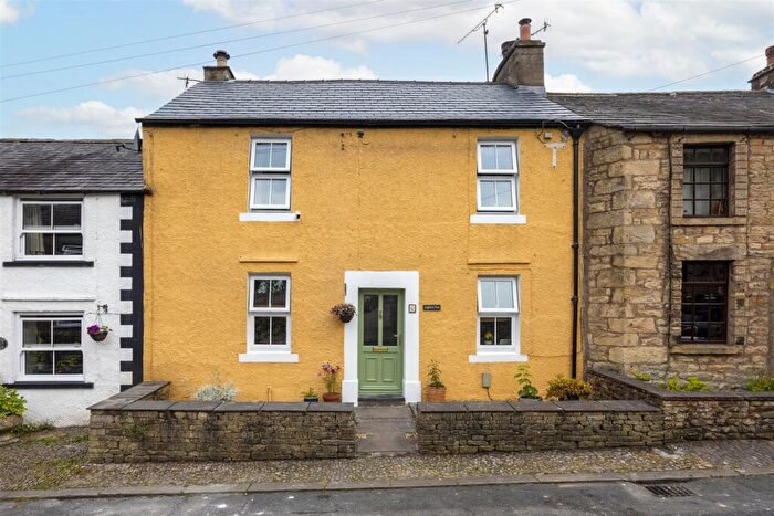 4 Bedroom Terraced House For Sale In Ingleboro View, Burton In Lonsdale, LA6