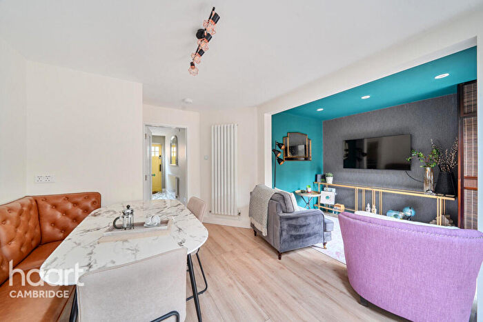 3 Bedroom Terraced House For Sale In Cambridge Place, Cambridge, CB2