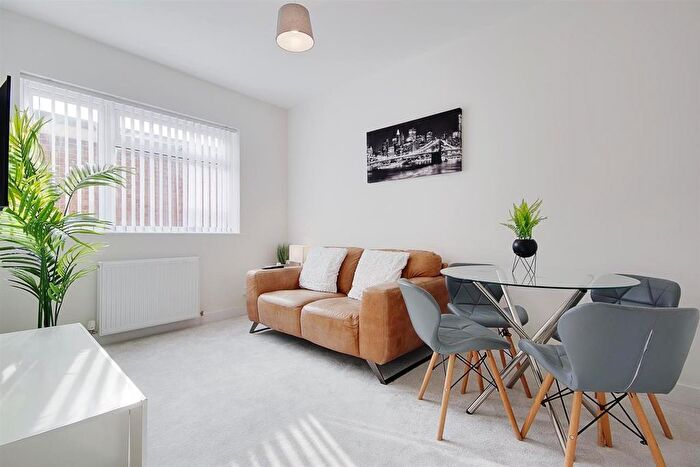 2 Bedroom Flat For Sale In Castle Lane West, Bournemouth, BH9