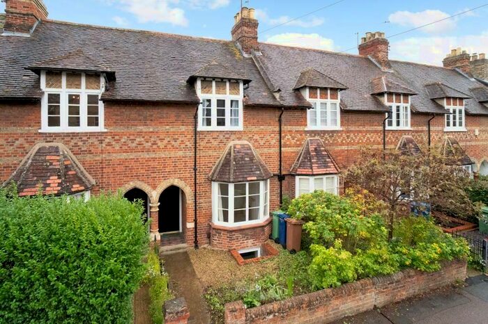 3 Bedroom Terraced House To Rent In Kingston Road, OX2