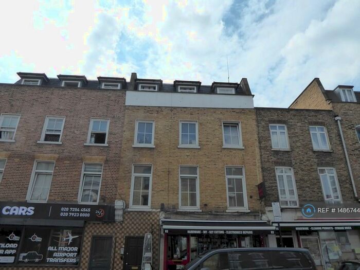 Studio To Rent In Green Lanes, London, N16