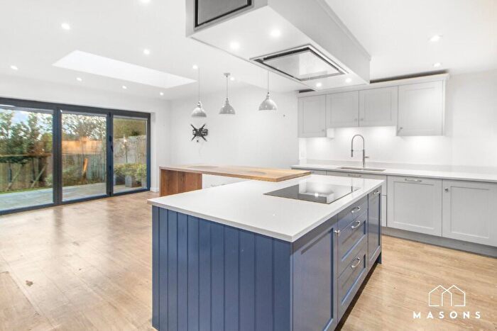 4 Bedroom Semi Detached House To Rent In Manor Crescent, Hitchin, Hertfordshire, SG4