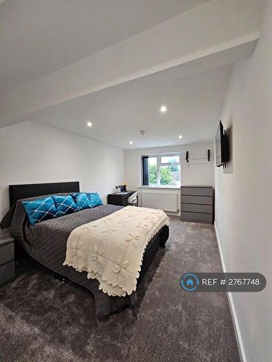 7 Bedroom Semi-Detached House To Rent In Charter Avenue, Coventry, CV4